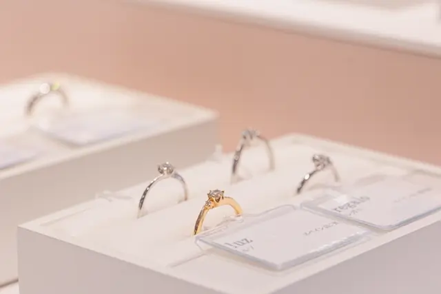 帯広で婚約指輪・結婚指輪を探すなら|良いお店の選び方